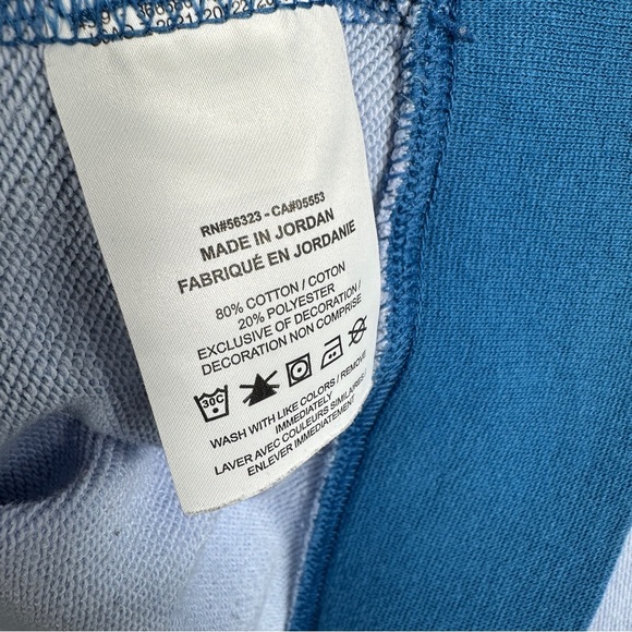 Nike Men’s Sport Essentials+ Crew Shirt Top - Picture 10 of 11